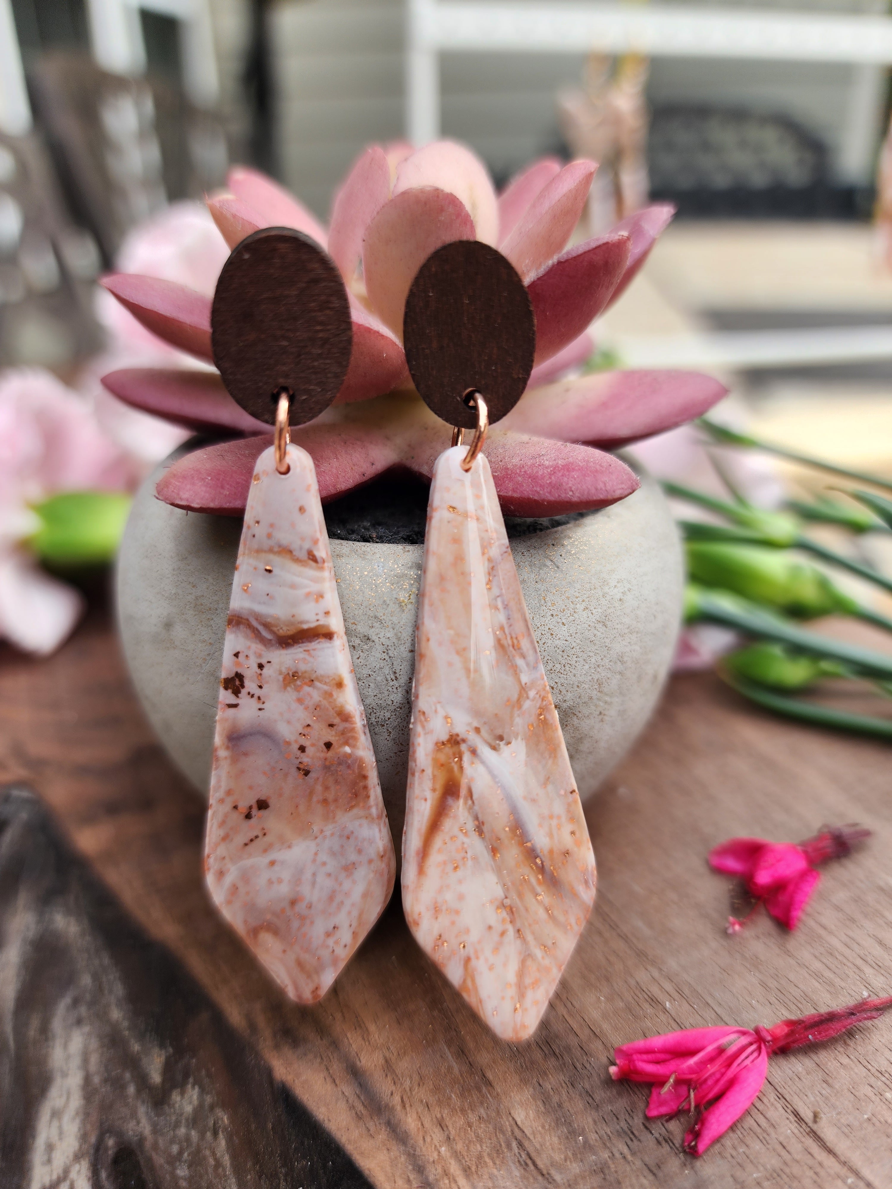 Sandalwood Drift Oval Earrings