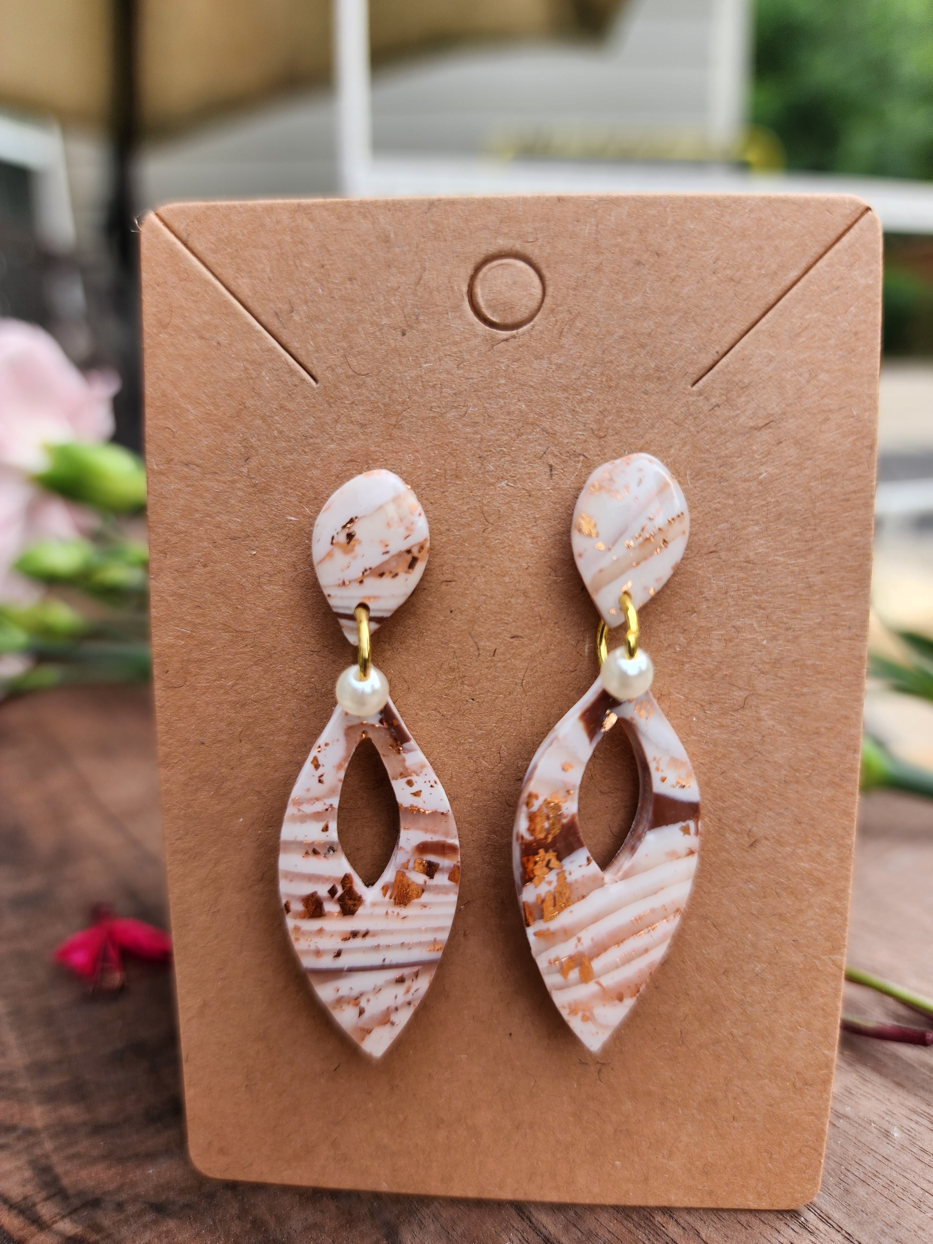 Golden Drift Marbled Leaf Earrings