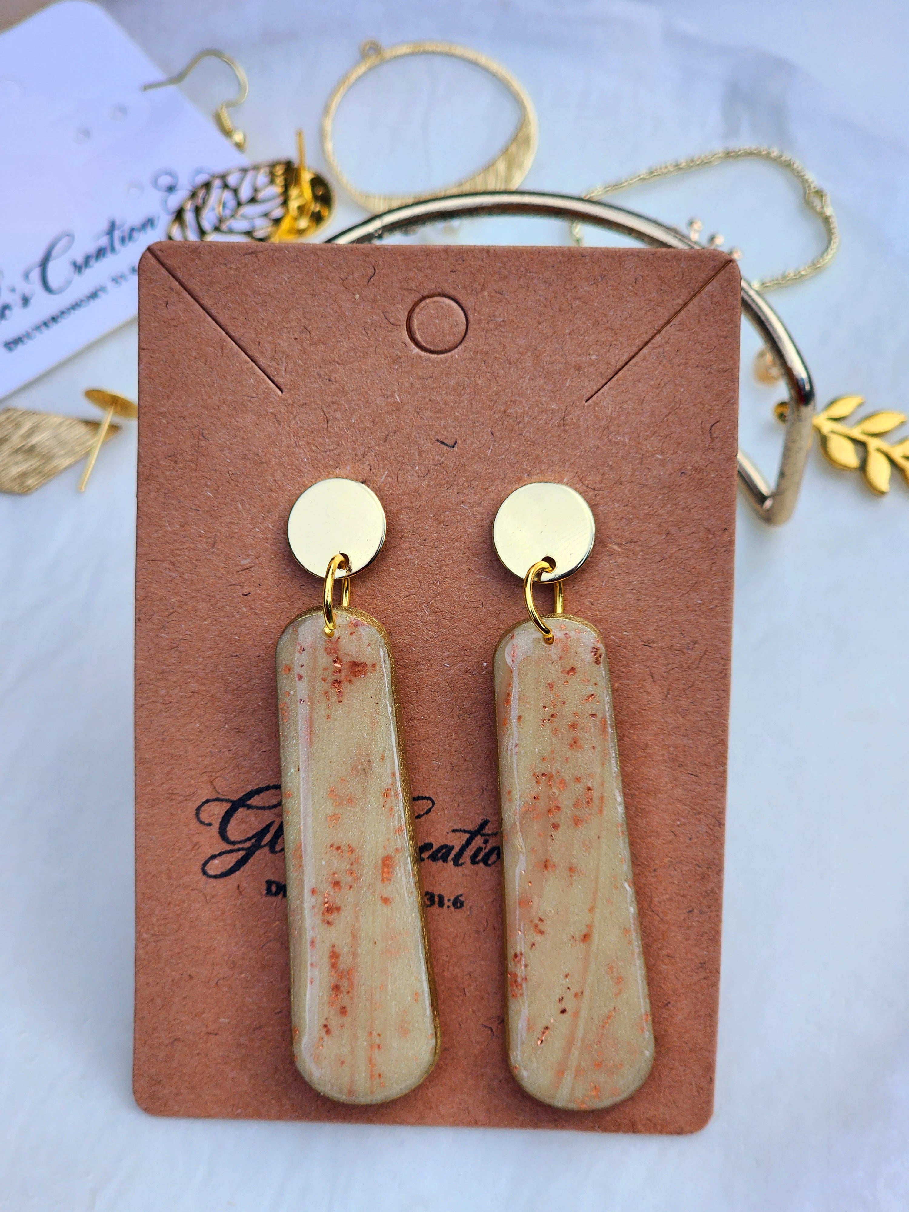 Claystone Tapered Bar Earrings
