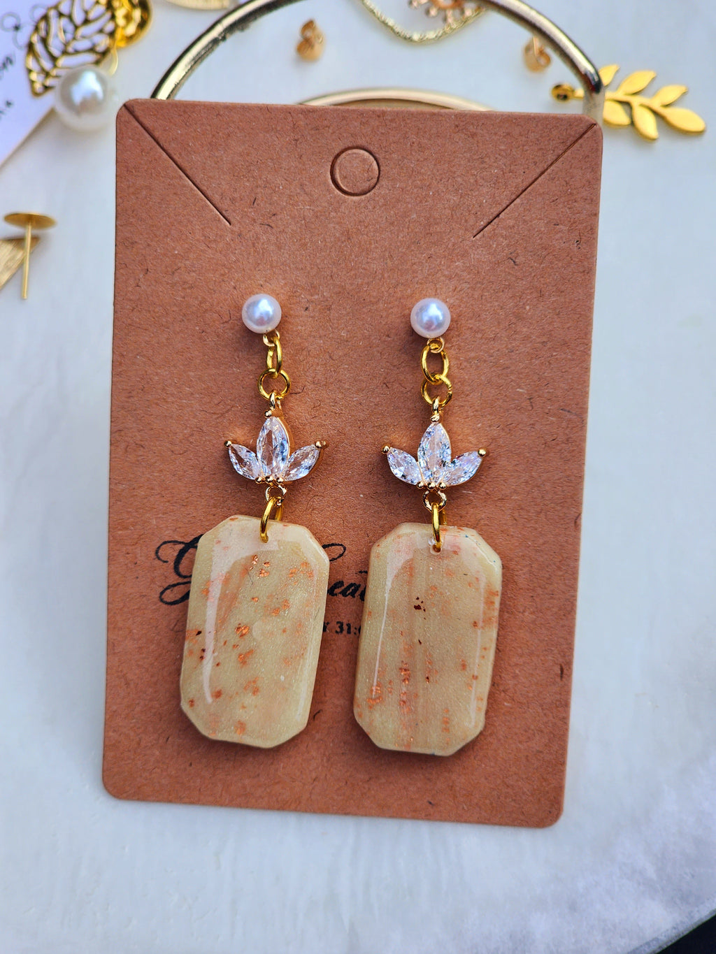 Pearlleaf Marble Drop Earrings