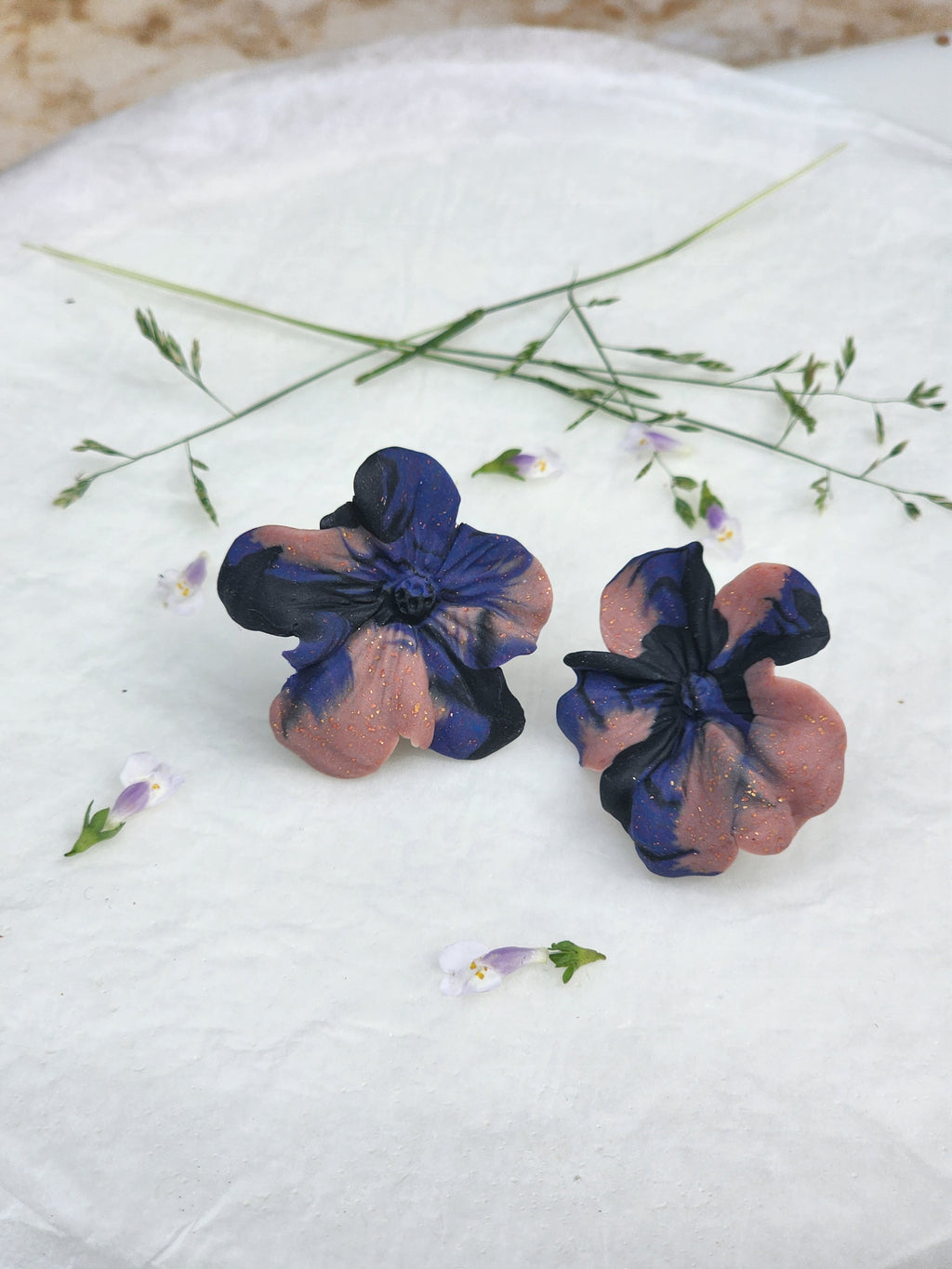 Twilight Petal Clips